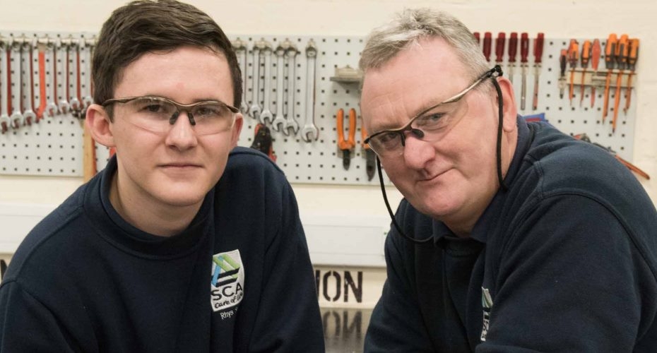 Engineering apprenticeship puts Rhys on a roll at tissue manufacturer SCA