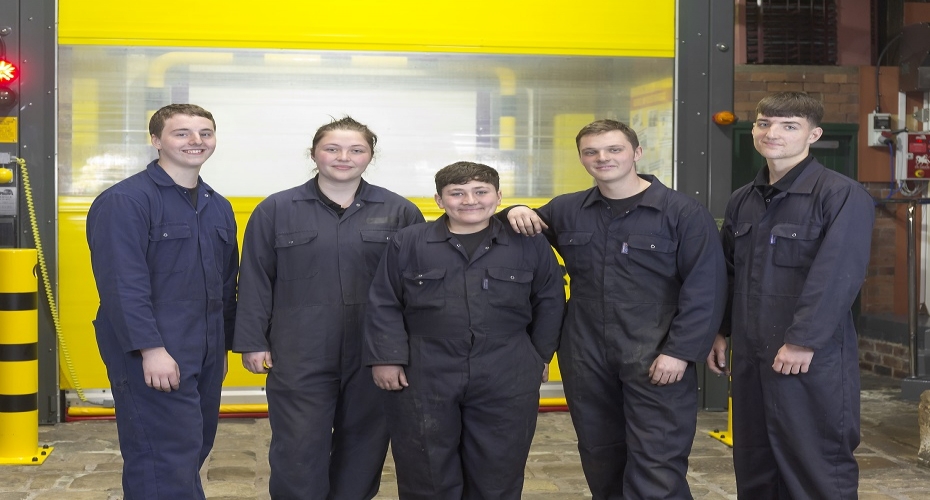 Union Industries opens the door to new apprenticeship scheme door to new apprenticeship scheme