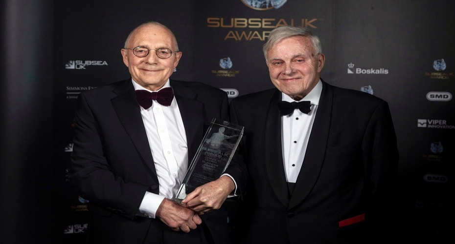 Osbit’s Dr Tony Trapp MBE wins award for Outstanding Contribution to UK Subsea Industry